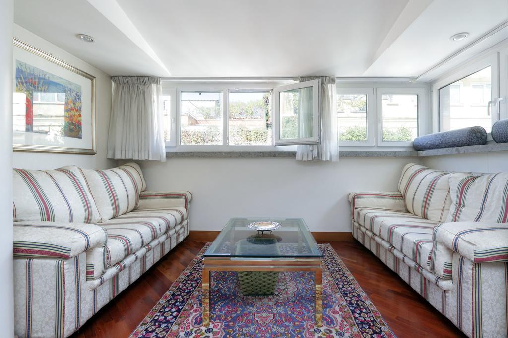 Frattina Family Romantic Superior Suite ภายนอก รูปภาพ