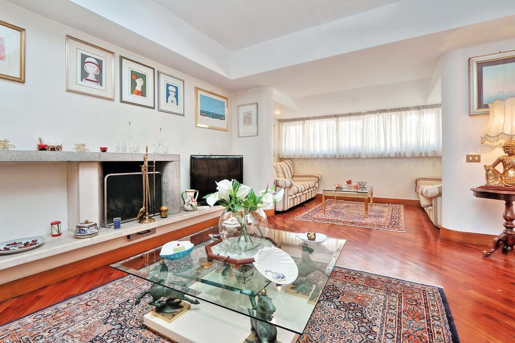 Frattina Family Romantic Superior Suite ภายนอก รูปภาพ