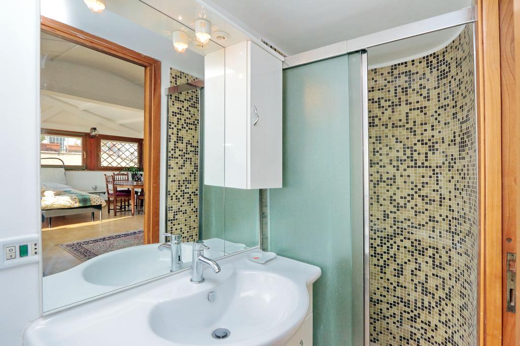 Frattina Family Romantic Superior Suite ภายนอก รูปภาพ